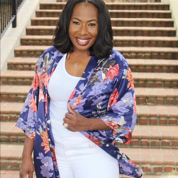 NWOT Dual Nature Purple Floral Print Satin Kimono, - Picture 5 of 5